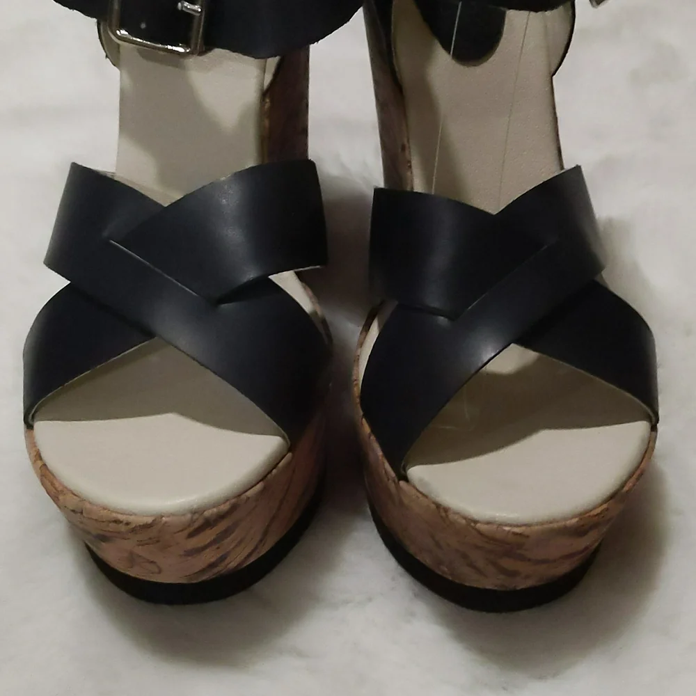 MOJO MOXY Vespa Platform Wedge Sandals ~ NWOT